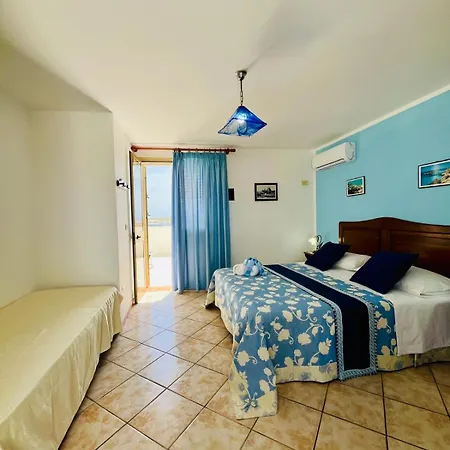 Giglio Hotel 3*